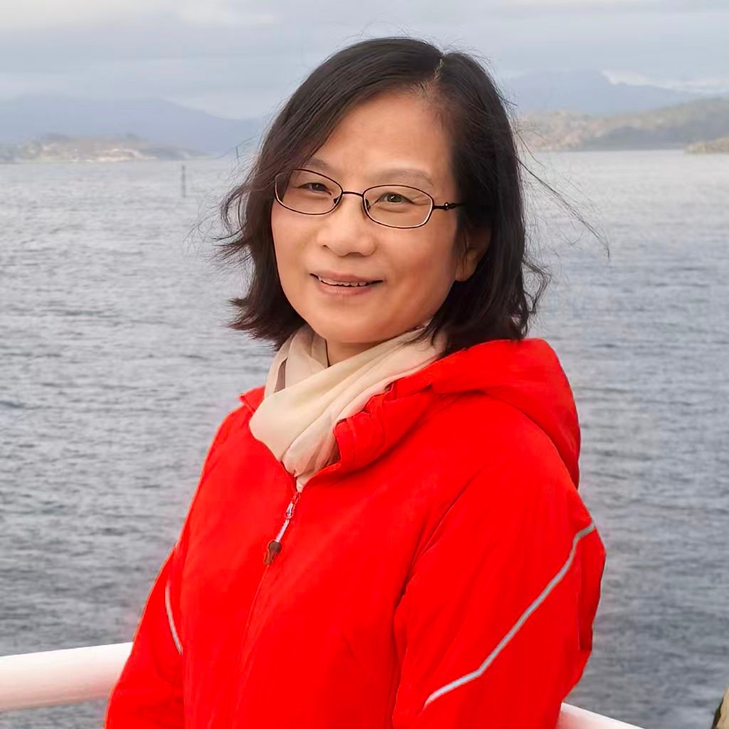 Ms Chen Danhong